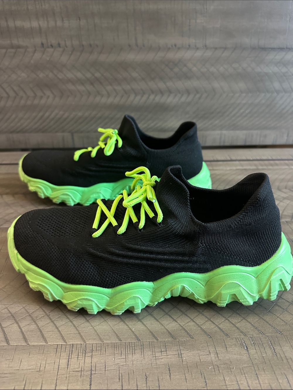 Women's Black Lightweight Sneakers with Neon Green Chunky Sole and Laces